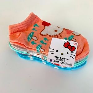 Hello Kitty No-Show Socks